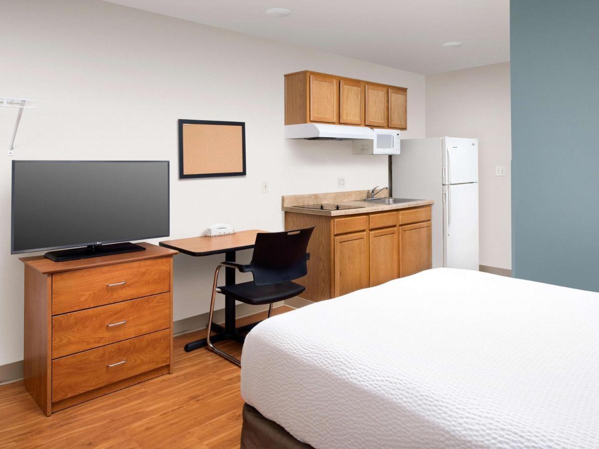 Extended America Select - - Airport Hotel 3*