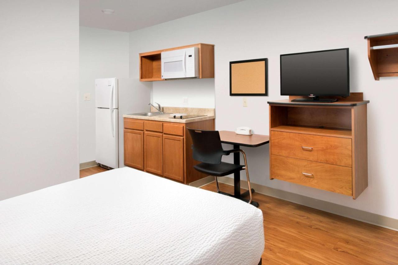 Extended America Select - - Airport Hotel 3*